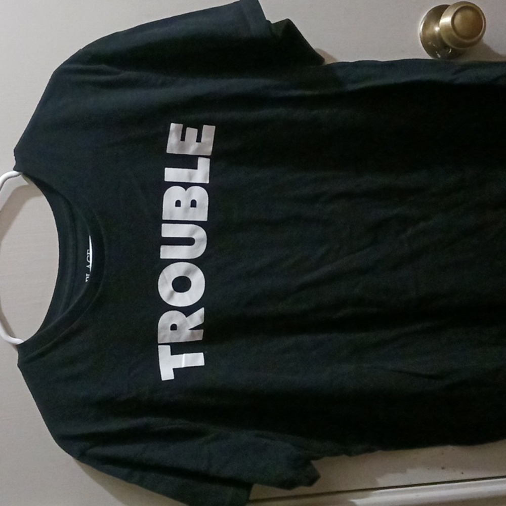 Place Men's Large Trouble t-shirt